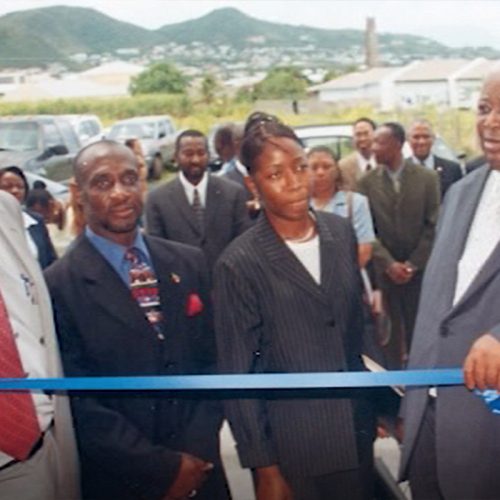 bladen-ribbon-cutting